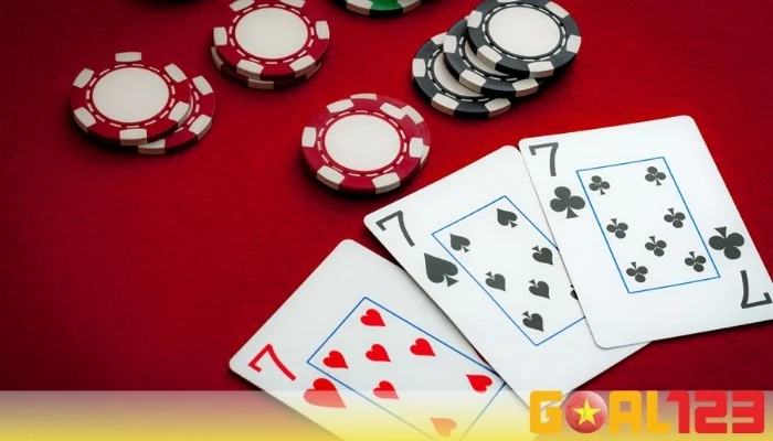3 Card Poker: Hướng dẫn chi tiết cách chơi A-Z